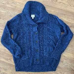 Women’s sweater
